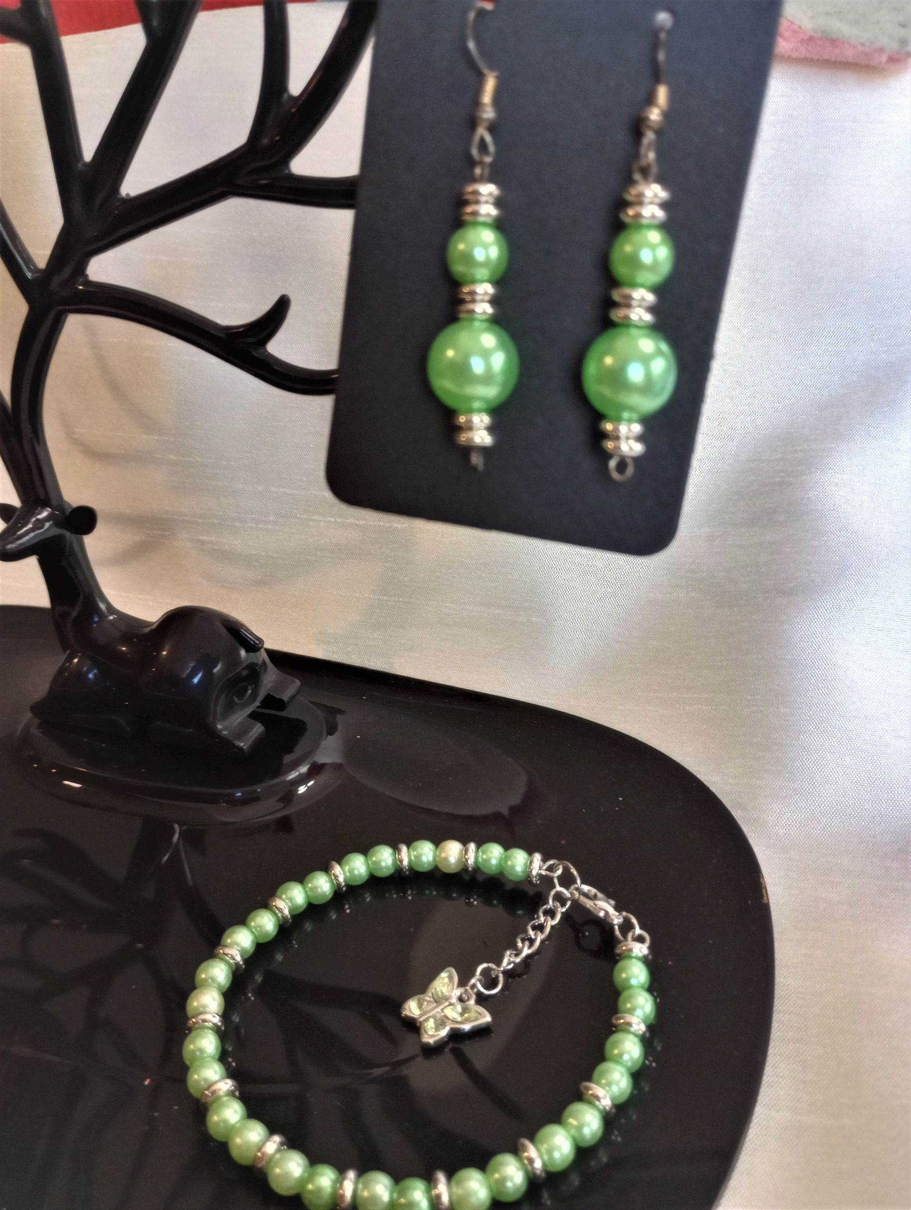 C – Green Bulb Earring & Bracelet Set