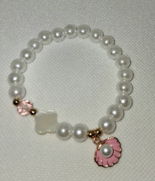 B – Clam Shell Pearl Bead Bracelet