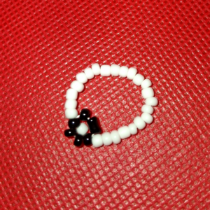 D - White & Black Flower Ring